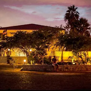  Hostal Surf House